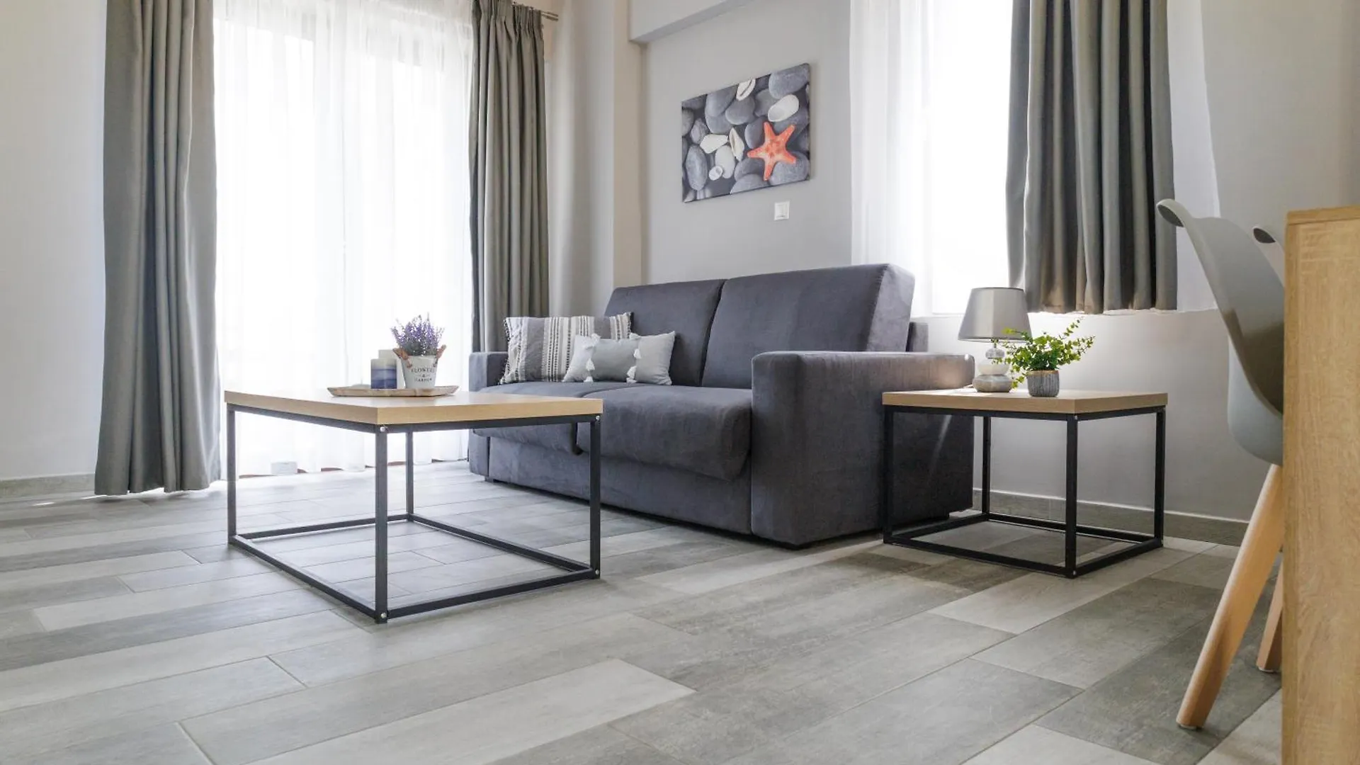 Petradi Luxury Apartments Nea Roda Griechenland